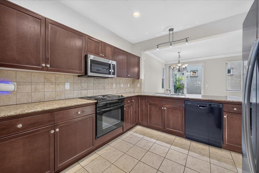 Image 26 of property listing at 4071 Harlan Ranch Boulevard, Clovis, CA 93619