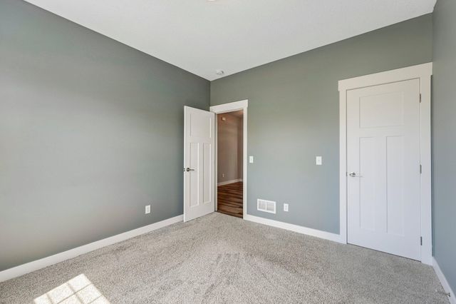 12580 Masters Lane, Lindstrom, MN 55045