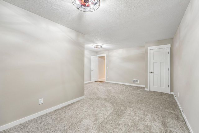 12580 Masters Lane, Lindstrom, MN 55045