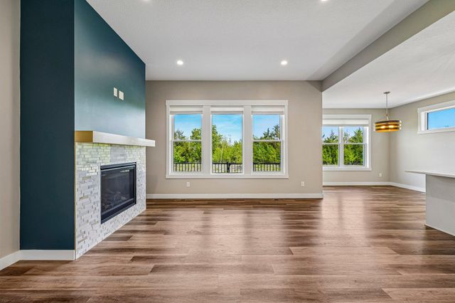 12580 Masters Lane, Lindstrom, MN 55045