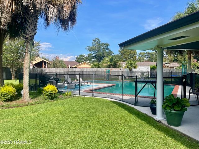 933 Marilyn Drive, Lafayette, LA 70503