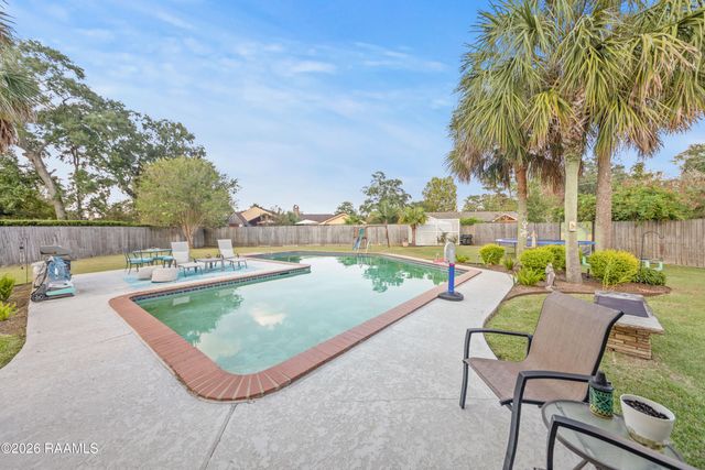 933 Marilyn Drive, Lafayette, LA 70503