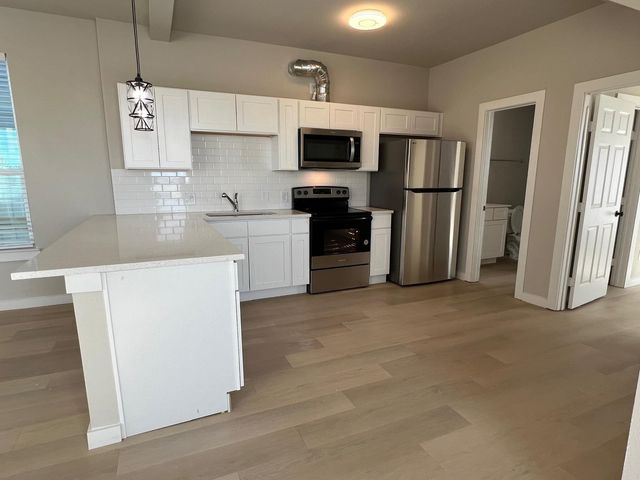 3409 Valley Vista Drive, Fort Worth, TX 76053