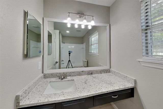 1211 Atlanta Drive, Richmond, TX 77406