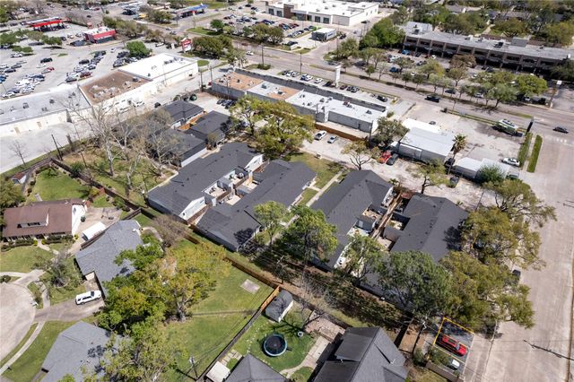 2675 Gessner Drive, Houston, TX 77080