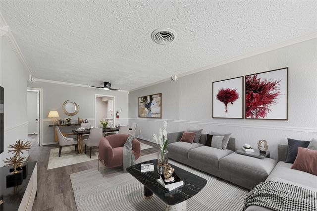 2675 Gessner Drive, Houston, TX 77080