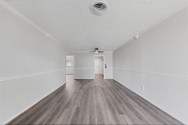 2675 Gessner Drive, Houston, TX 77080