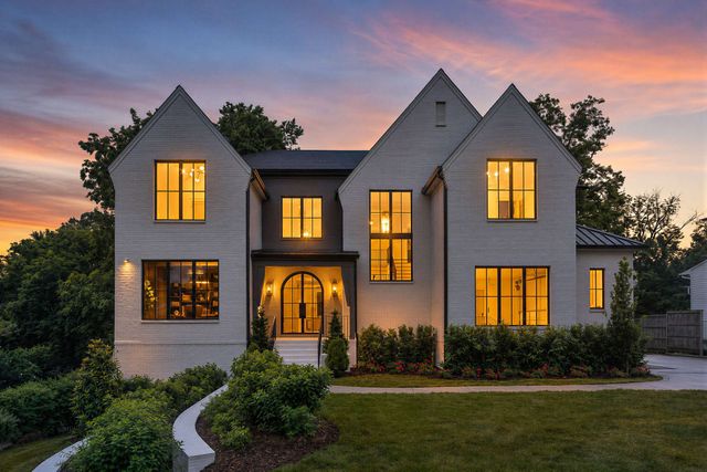 4123 Skyline Dr, Nashville, TN 37215