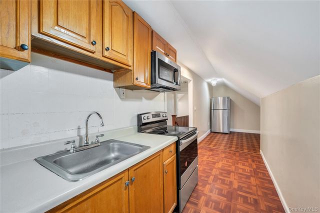 100-19 160th Avenue, Howard Beach, NY 11414