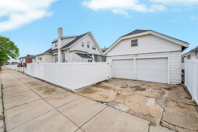 100-19 160th Avenue, Howard Beach, NY 11414