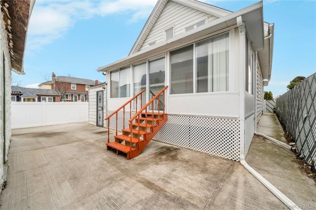 100-19 160th Avenue, Howard Beach, NY 11414