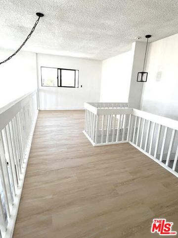 19 Sunset Avenue 3, Venice, CA 90291