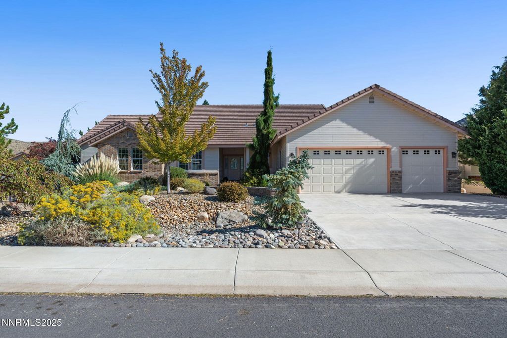 306 San Roma Drive, Dayton, NV 89403