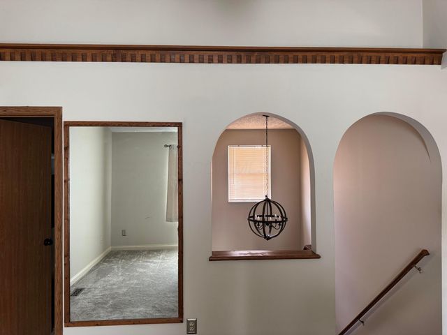 6057 Northbend Drive, Canal Winchester, OH 43110