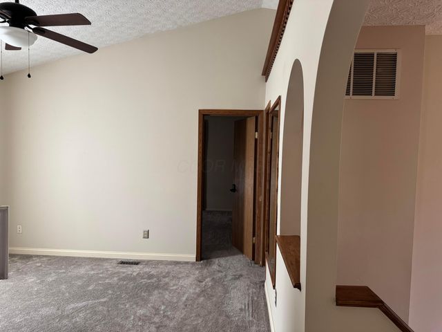 6057 Northbend Drive, Canal Winchester, OH 43110