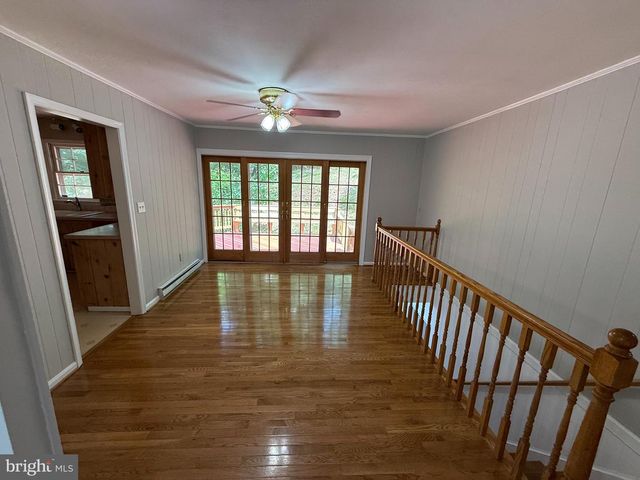 6633 GRAYS MILL RD, Warrenton, VA 20187