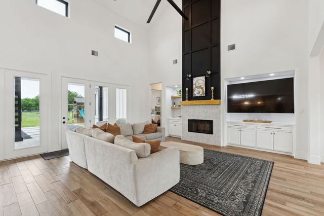 4775 S Bonnie Brae Street, Argyle, TX 76226