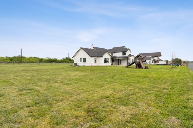 4775 S Bonnie Brae Street, Argyle, TX 76226