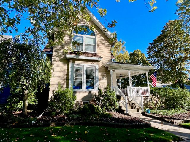 1715 5th Street, Bay City, MI 48708