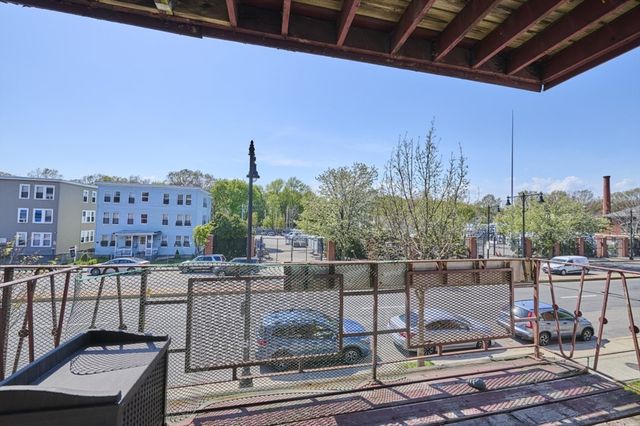790 Hyde Park Ave 24, Boston, MA 02136