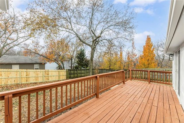 13305 W 51ST Street, Shawnee, KS 66216