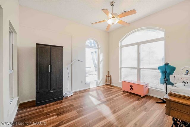 9 Hills Dale Street, Van Buren, AR 72956