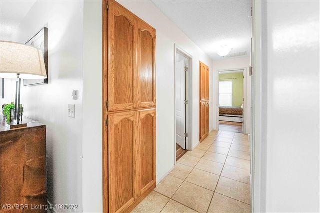 9 Hills Dale Street, Van Buren, AR 72956