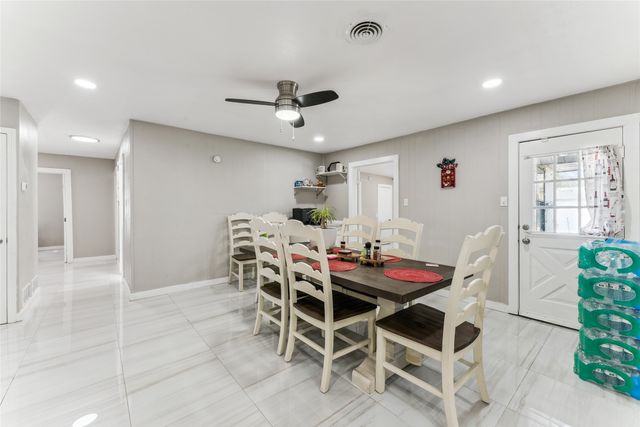 420 Shady Oaks Lane, Paris, TX 75460