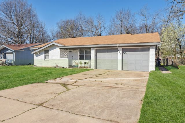 420 Shady Oaks Lane, Paris, TX 75460