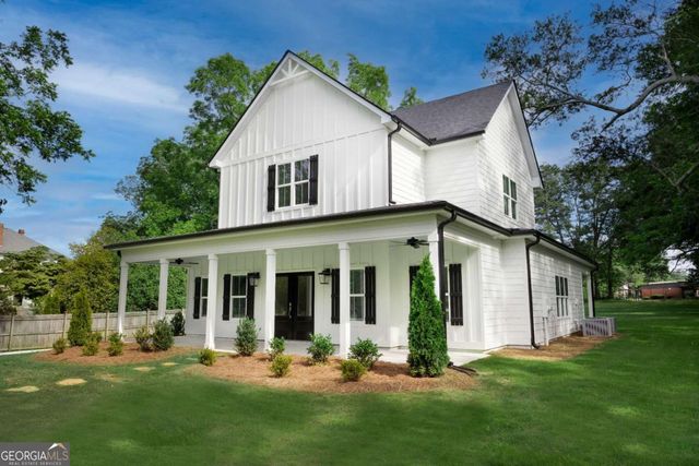 61 Main Street, Moreland, GA 30259