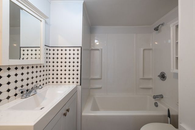 229 Miller St F6, Ludlow, MA 01056