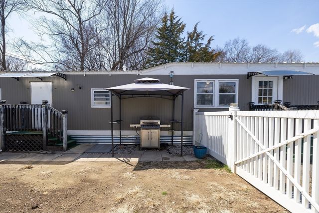 229 Miller St F6, Ludlow, MA 01056