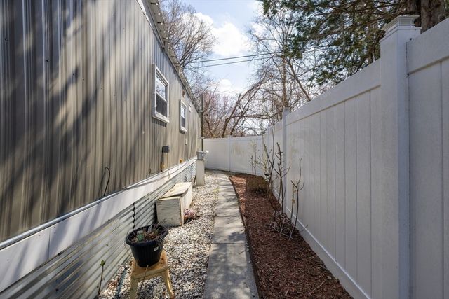 229 Miller St F6, Ludlow, MA 01056