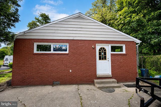 1525 S 13TH ST, Harrisburg, PA 17104