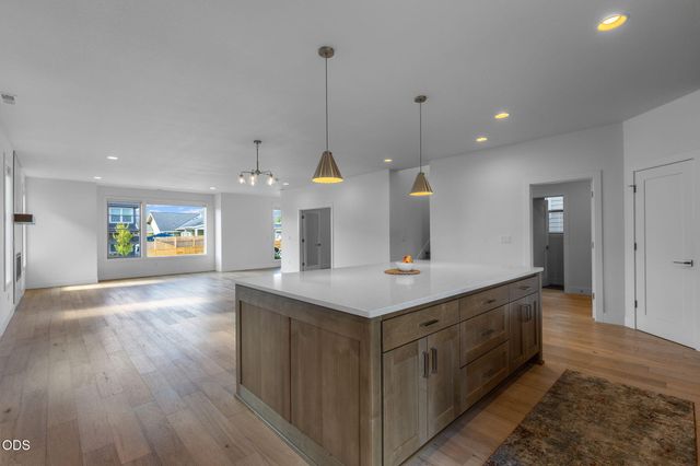 20607 SE Boer SE, Bend, OR 97702