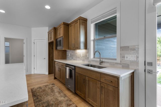20607 SE Boer SE, Bend, OR 97702