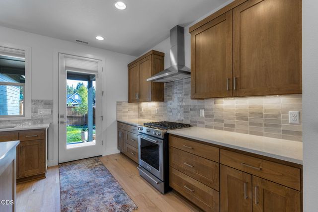 20607 SE Boer SE, Bend, OR 97702