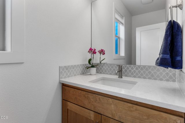 20607 SE Boer SE, Bend, OR 97702