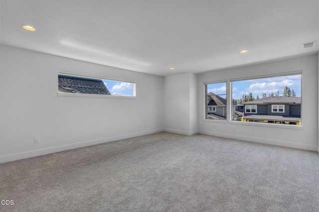 20607 SE Boer SE, Bend, OR 97702