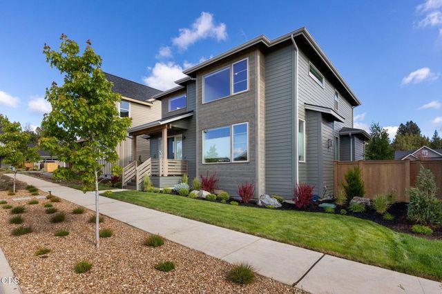 20607 SE Boer SE, Bend, OR 97702