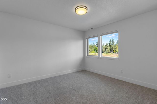 20607 SE Boer SE, Bend, OR 97702