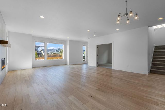 20607 SE Boer SE, Bend, OR 97702