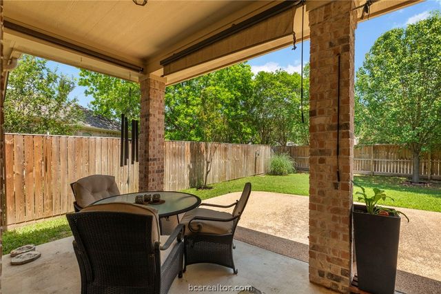 318 Cecilia Loop, College Station, TX 77845
