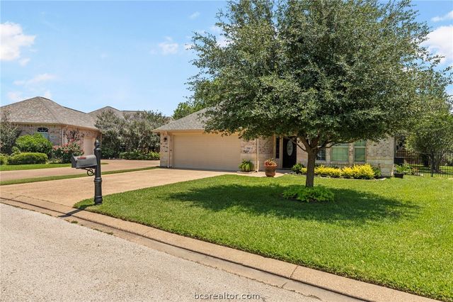 318 Cecilia Loop, College Station, TX 77845