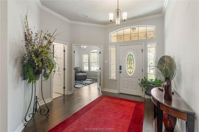 318 Cecilia Loop, College Station, TX 77845