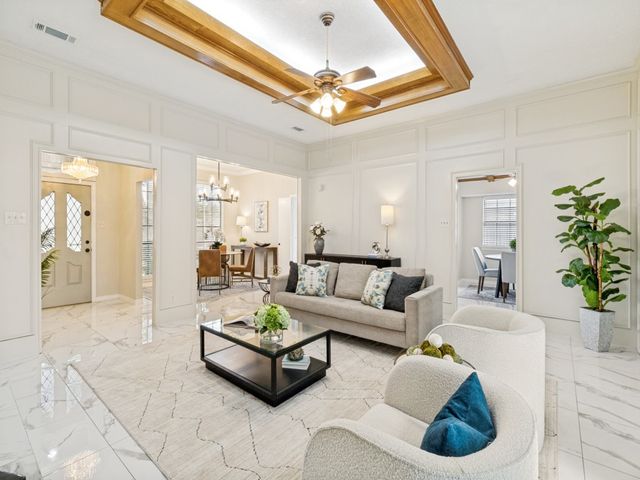 12922 Jasoncrest Trail, Dallas, TX 75243