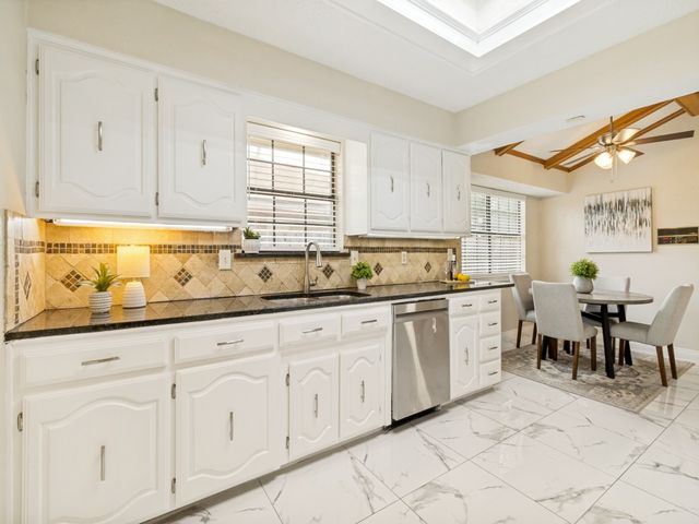 12922 Jasoncrest Trail, Dallas, TX 75243