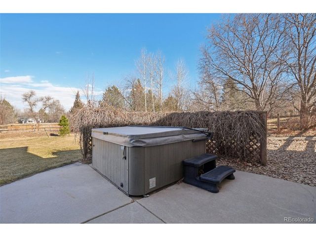 1922 Amethyst Dr, Longmont, CO 80504