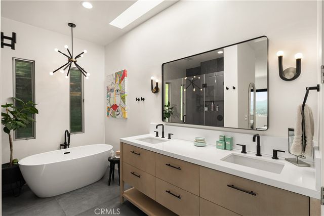 3230 Tyrol Drive, Laguna Beach, CA 92651
