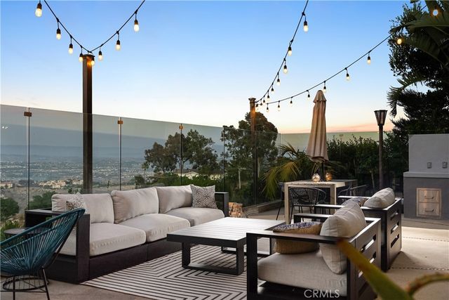 3230 Tyrol Drive, Laguna Beach, CA 92651